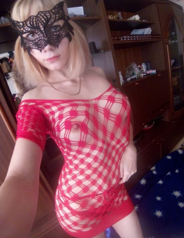   , , +7 (950) 853-6185